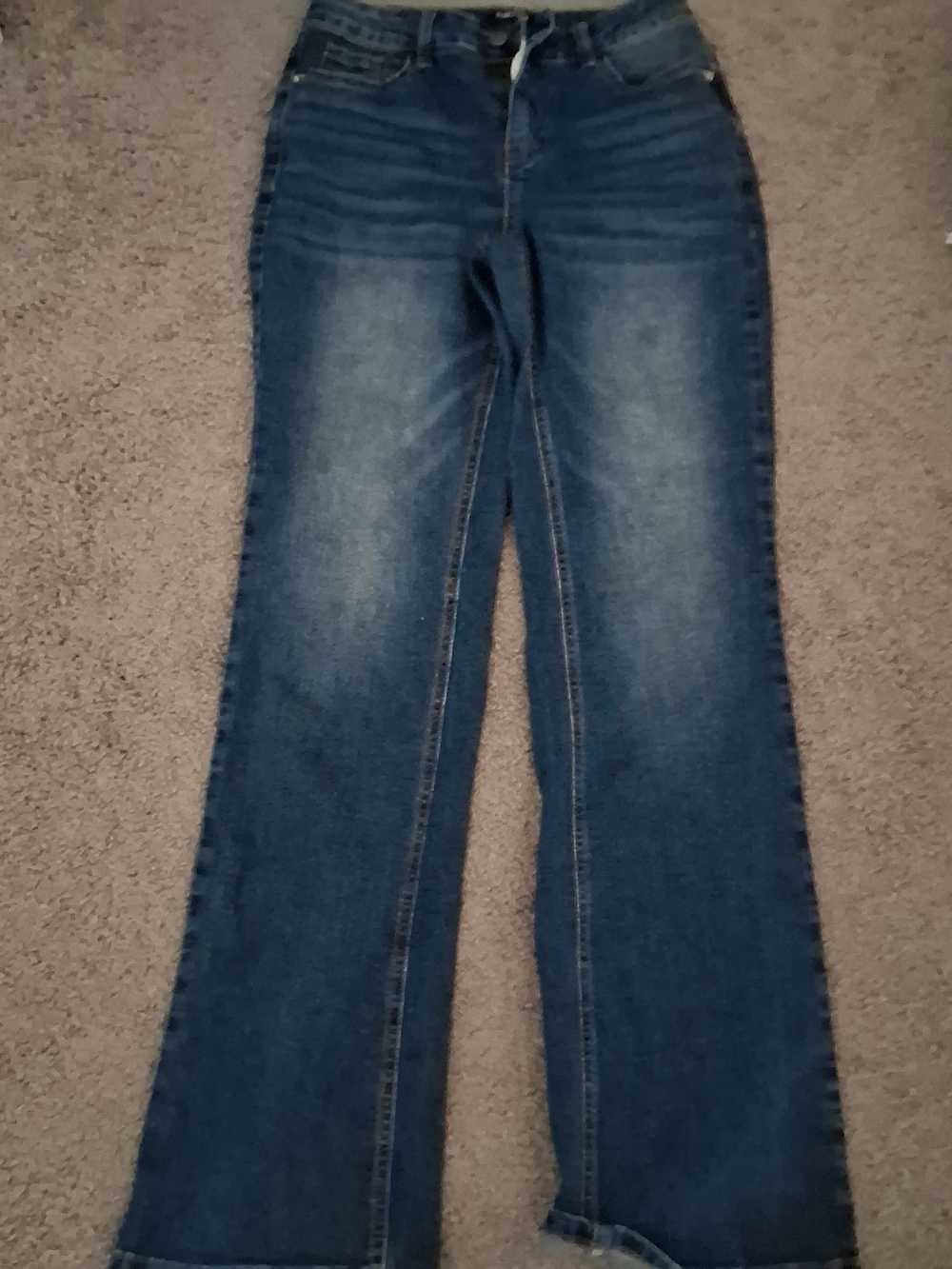 High-Rise Wide Leg Jeans in Medium Blue Wash